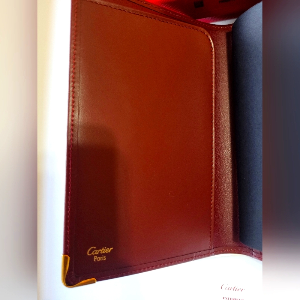 Cartier Bordeaux leather